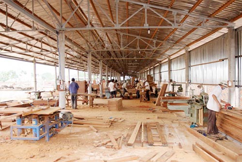 Xưởng gỗ công nghiệp là nơi sản xuất ra những sản phẩm nội thất chất lượng cao, bền vững và đầy sáng tạo. Nếu bạn đang tìm kiếm các sản phẩm nội thất tuyệt vời cho không gian sống của mình, hãy xem hình ảnh liên quan để tìm hiểu thêm về nơi sản xuất chúng.